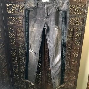 FREE PEOPLE Ankle Length Jeans- Sequin Accent sz26